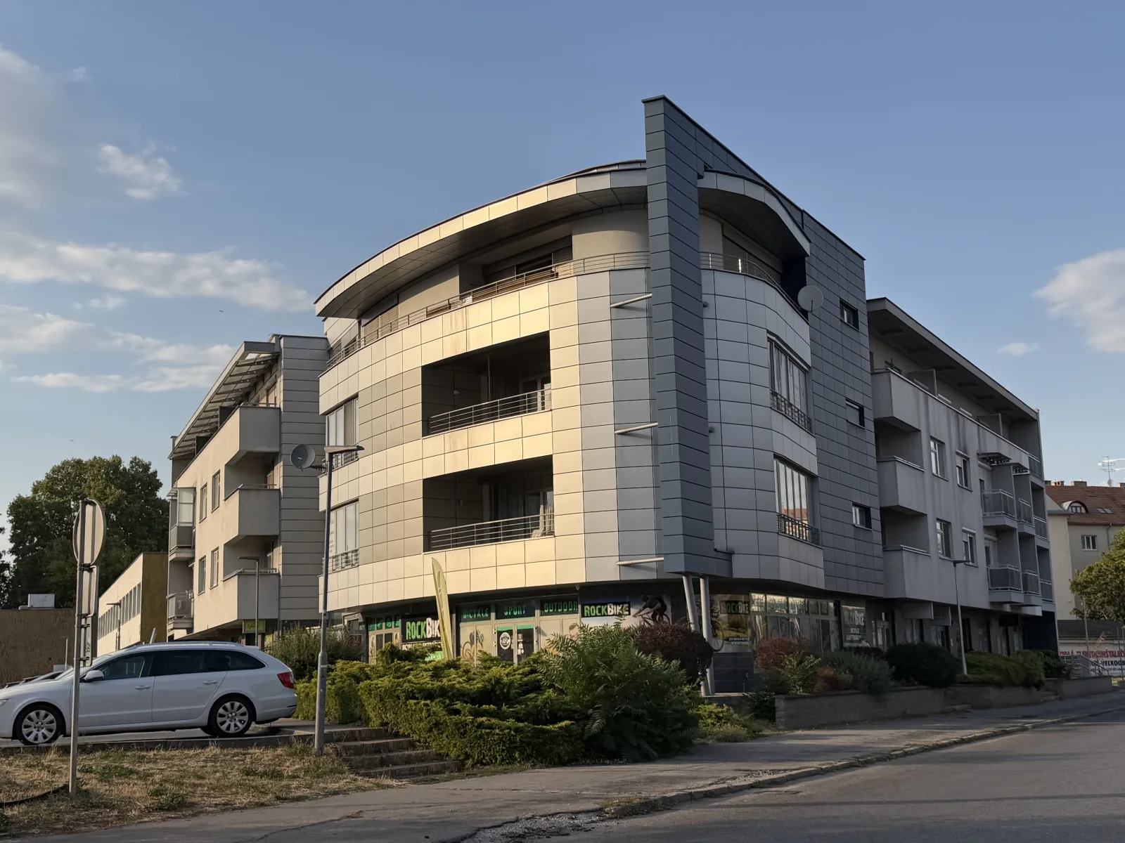 Building at BSN’s registered office at Podzámska 31 in Nové Zámky